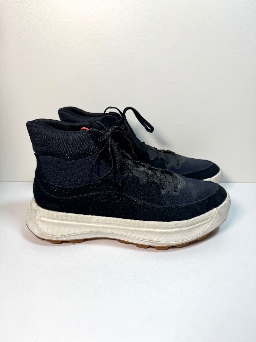 Sorel ONA 503 Mid Black Suede Lace Up Platform Sneaker | Size 10